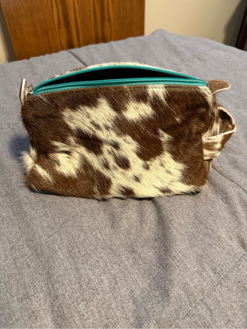 Montana West Brown & Cream Haircalf Cosmetic Pouch with Turquoise Zip